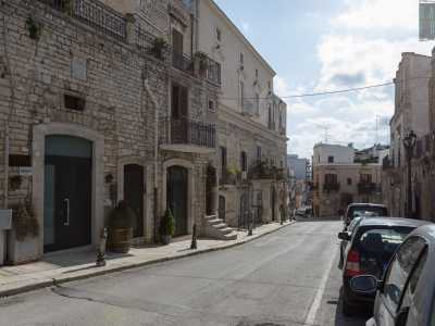 Siamo andati a trovarlo all�interno del suo laboratorio di corso Garibaldi al civico 111...